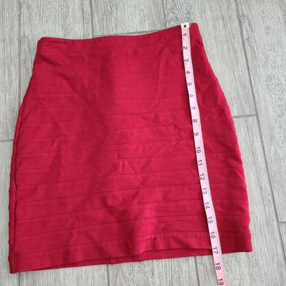 Express women's pleated red mini skirt size 00 - Picture 7 of 8